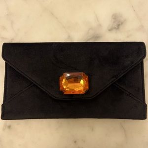 100% AUTHENTIC TORY BURCH BLACK VELVET JEWEL ENVELOPE CLUTCH